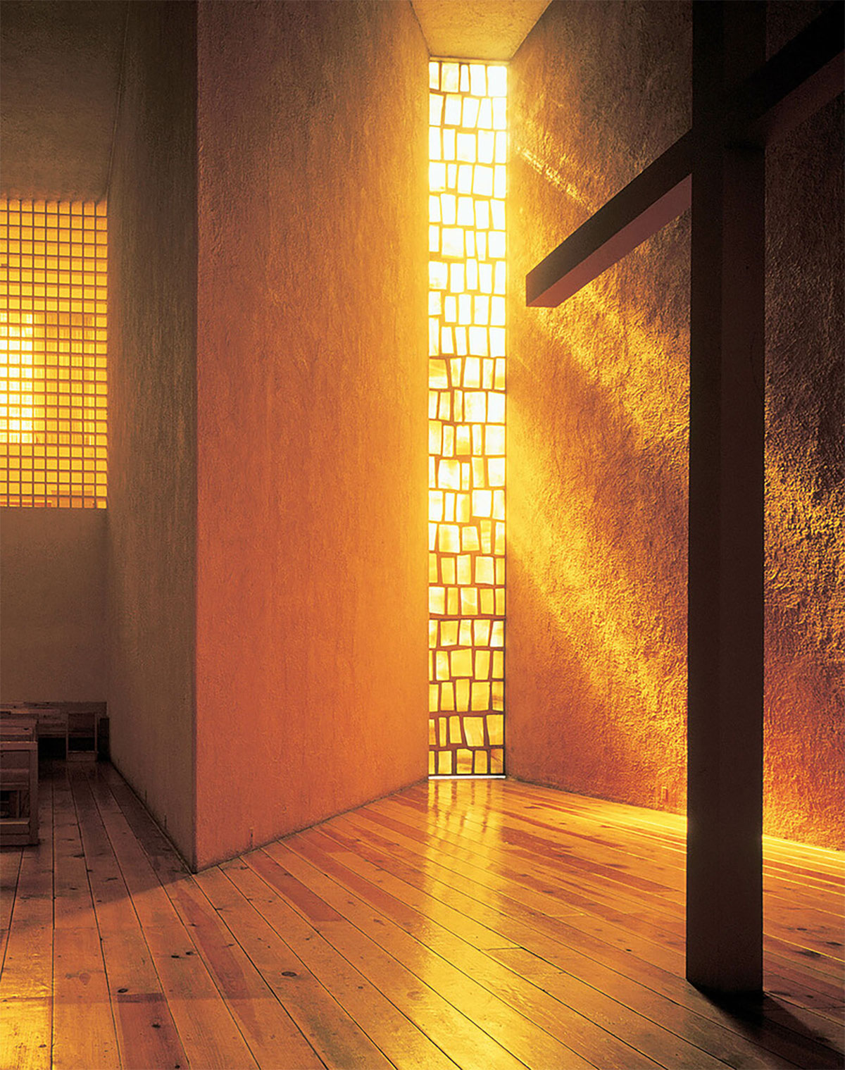 Capilla de las Capuchinas diseño arquitectónico Luis Barragán
